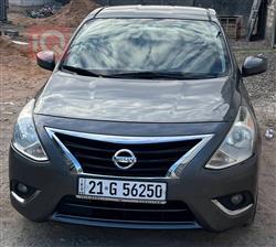 Nissan Versa